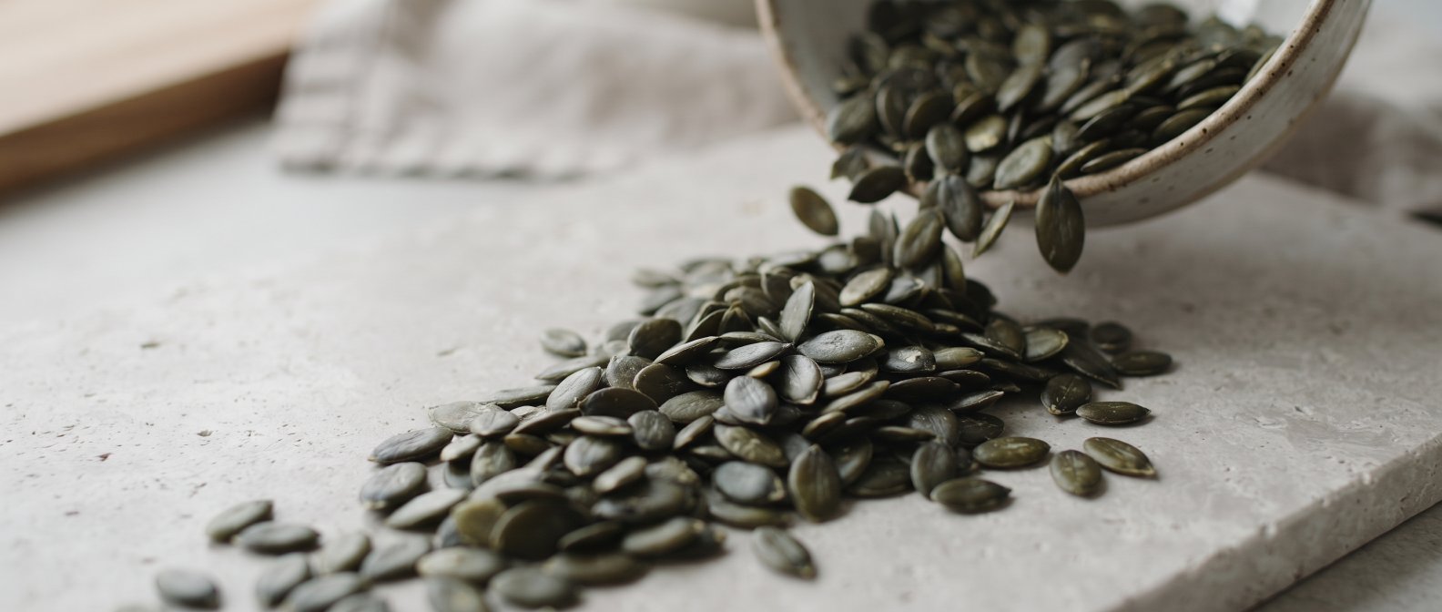 Graines de courge vert olive, riches en zinc et phytostérols