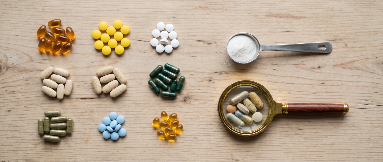 Complements alimentaires pour le cartilage et loupe concept preuves