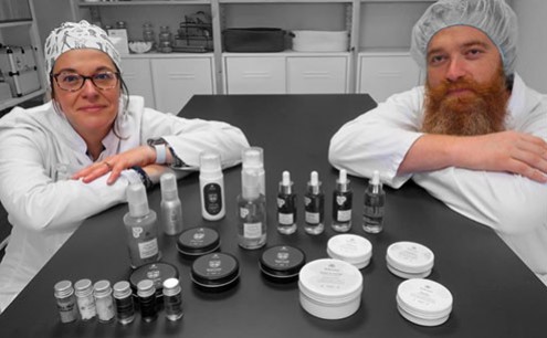 Whenua : L'Excellence Cosm&eacute;tique Artisanale au C&oelig;ur des Ardennes